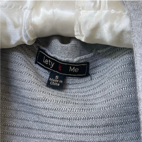 Stitchfix Sweater duster cardigan. Lety Me. Soft & stylish. Polyester/Rayon cozy - Picture 3 of 5